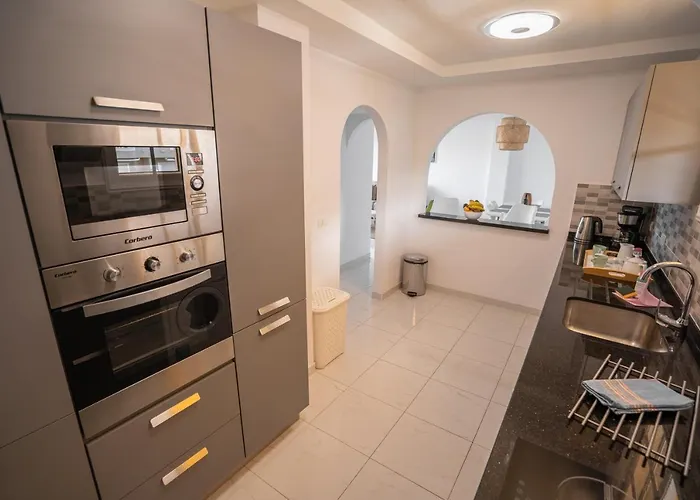 Ξενοδοχείο με διαμερίσματα El Marques Palace By Intercorp Group 4*