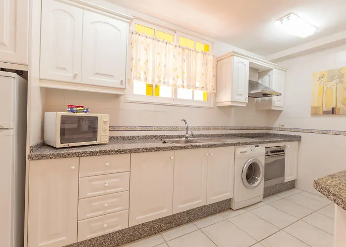 El Marques Palace By Intercorp Group 아칸티라도