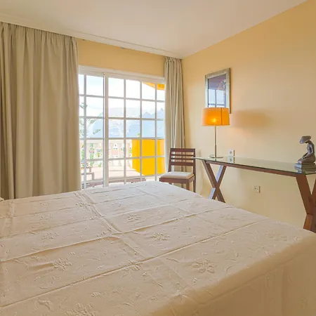 El Marques Palace By Intercorp Group 4* Акантиладо-де-Лос-Хигантес