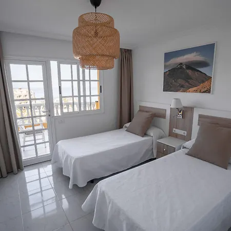 El Marques Palace By Intercorp Group מלון דירות