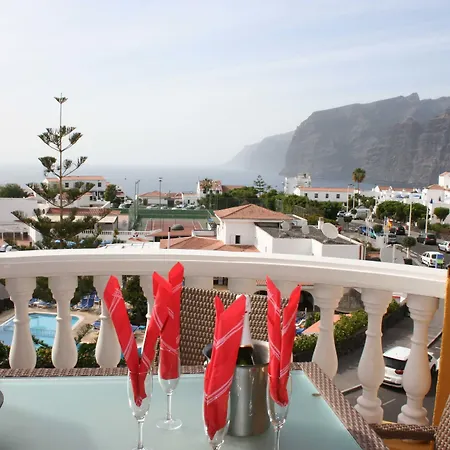 Lejlighedshotel El Marques Palace By Intercorp Group 4*